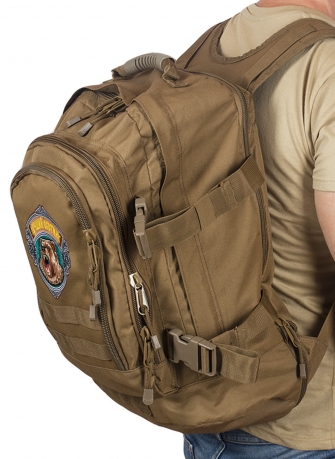 Комфортный рюкзак для мужчины с нашивкой Лучший Охотник 
