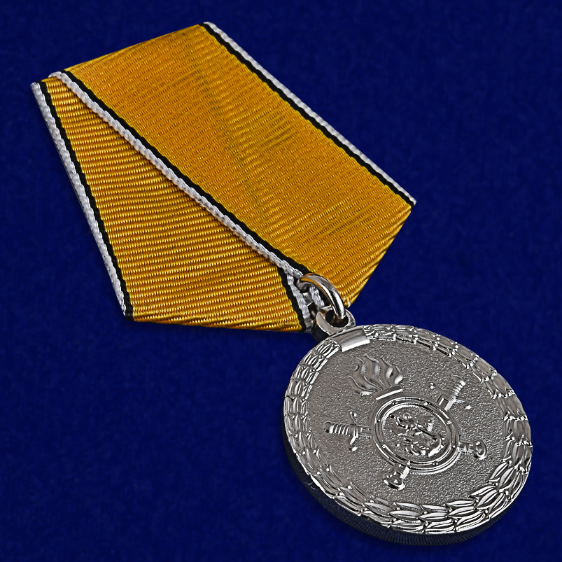 Медаль "За разминирование" МВД РФ в бархатистом футляре из флока 