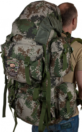 Эргономичный вместительный рюкзак с нашивкой Охотничий Спецназ (90 л) 