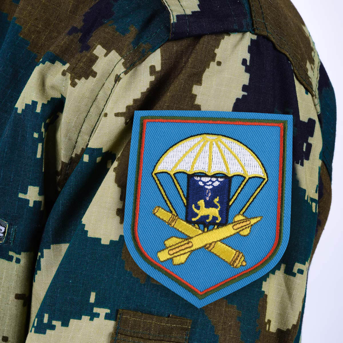 Нарукавный знак ВДВ "4 зенитный ракетный полк 76 ДШД" 