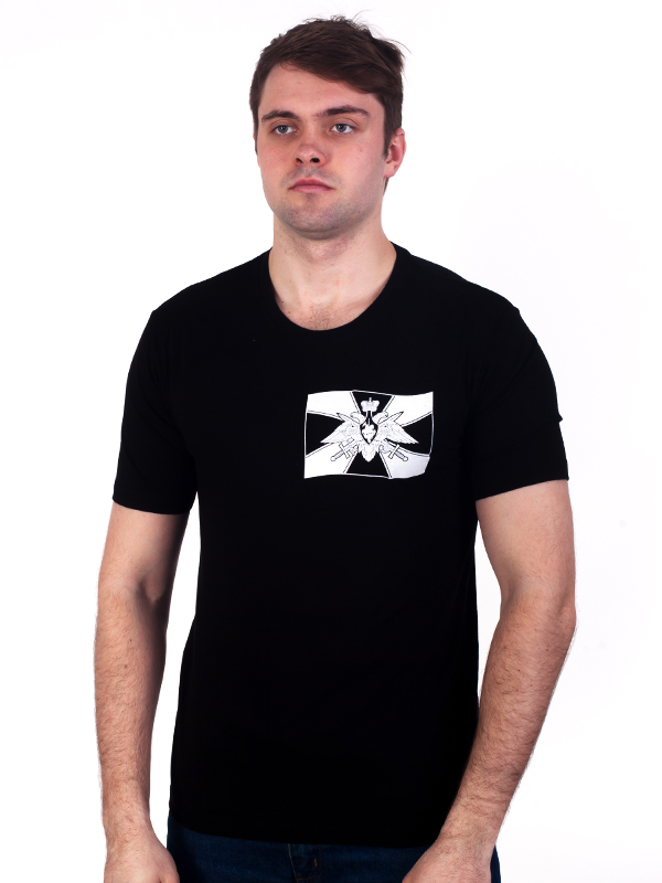 Черная футболка с эмблемой Погранвойск. 