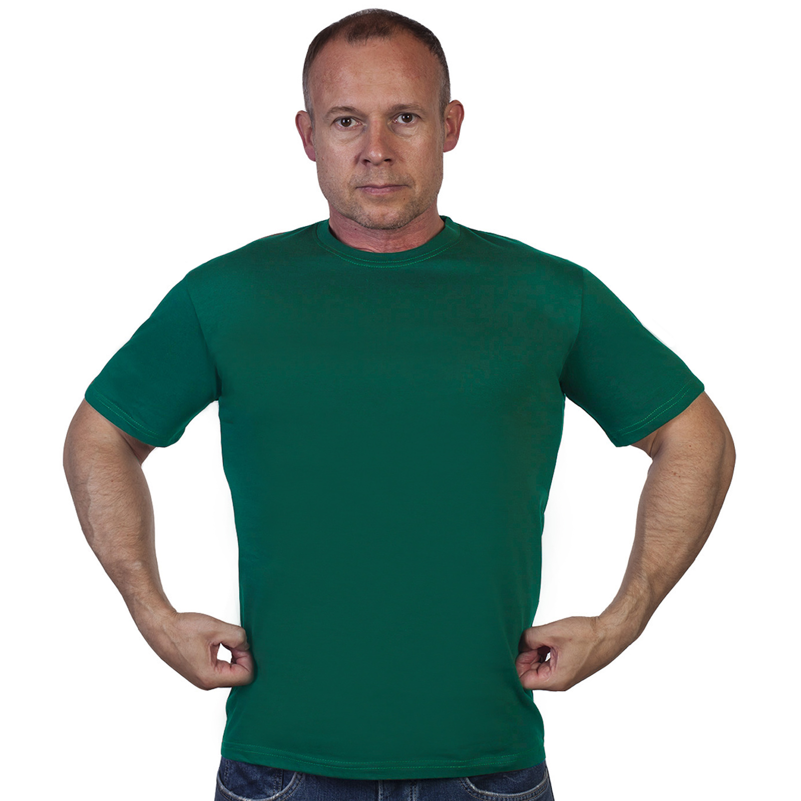 Однотонная зеленая футболка 