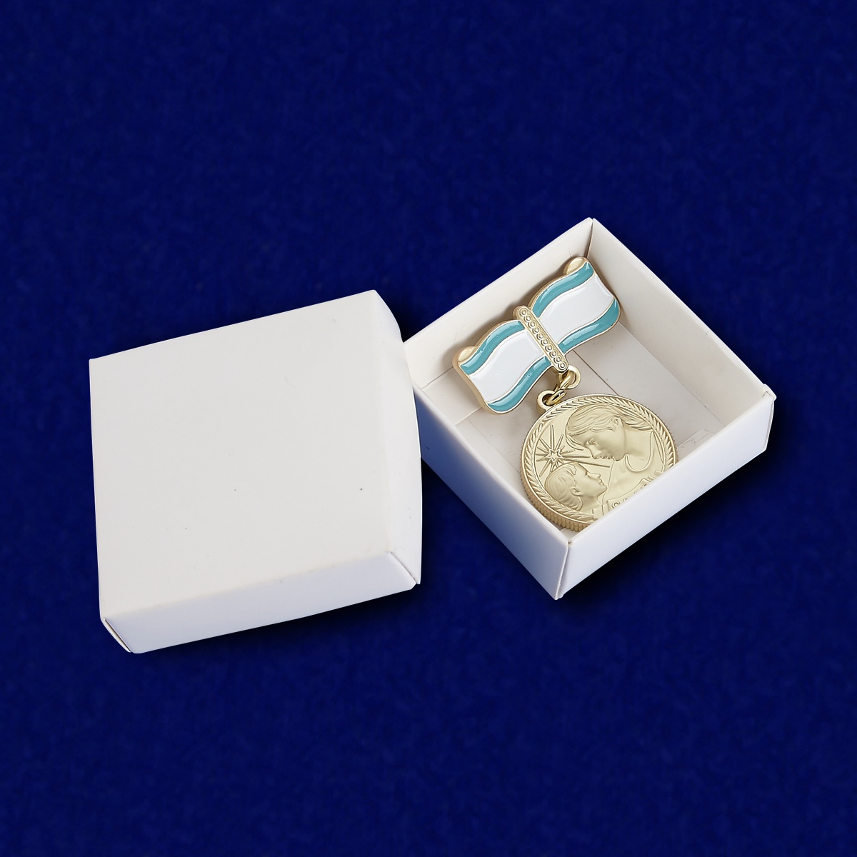 Медаль Материнства СССР 2 степени  Копия