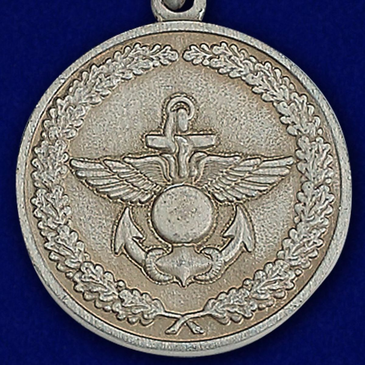 Медаль МО РФ "За отличие в учениях" в наградном футляре 