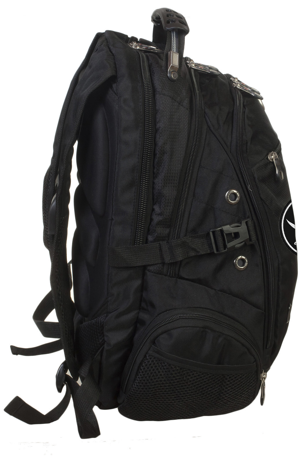 Стильный мужской рюкзак с нашивкой Адамова голова с мечами (29 л) 